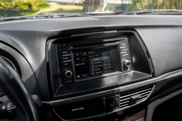 Mazda 6 2.2 SKY-D Excellence Navi 14