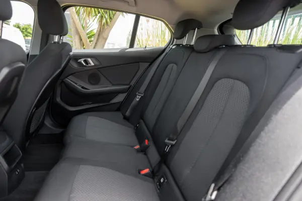BMW 116 d Corporate Edition Auto 15