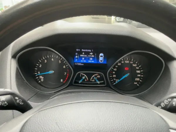 Ford Focus SW 1.0 EcoBoost Business 9