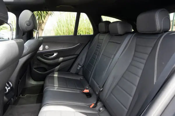 Mercedes-Benz E 300 de Exclusive Line 22