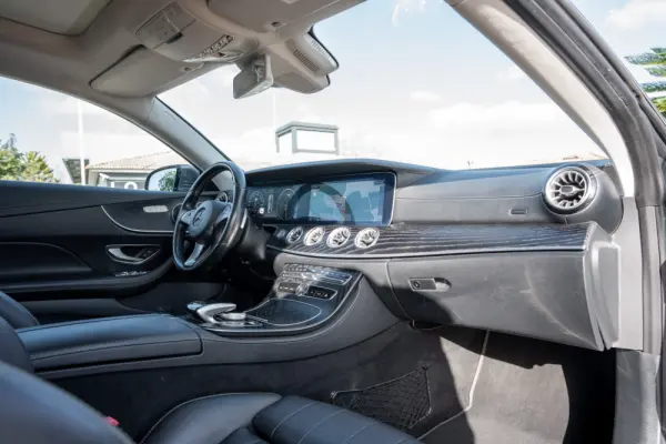 Mercedes-Benz E 220 d AMG Line Aut. 19