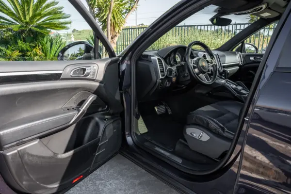 Porsche Cayenne S E-Hybrid 21