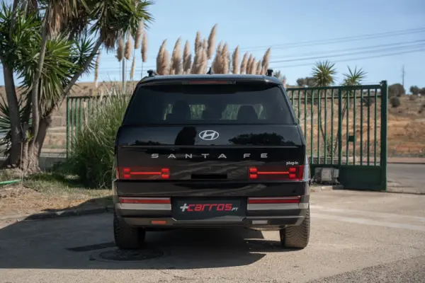 Hyundai Santa Fe 1.6 Plugin-Hybrid 4WD 7L Signature 8