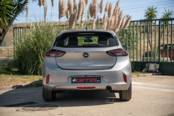 Opel Corsa 1.2 S&S Edition 6
