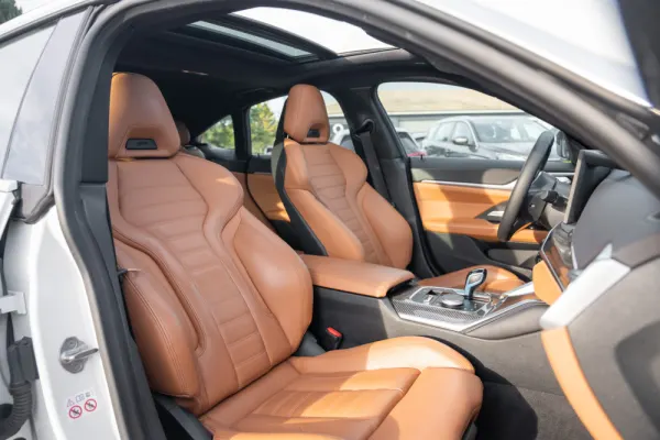 BMW i4 eDrive40 Pack Desportivo M 27