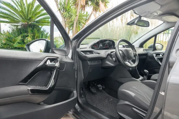 Peugeot 208 1.2 PureTech Active 11