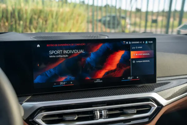 BMW i4 eDrive40 Pack Desportivo M 16