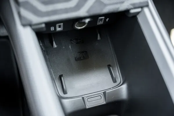 Jeep Avenger 54 kWh Longitude 19