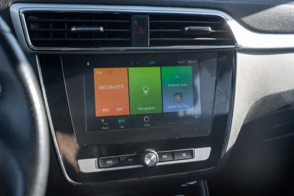 MG ZS EV 44.5 kWh Luxury 9