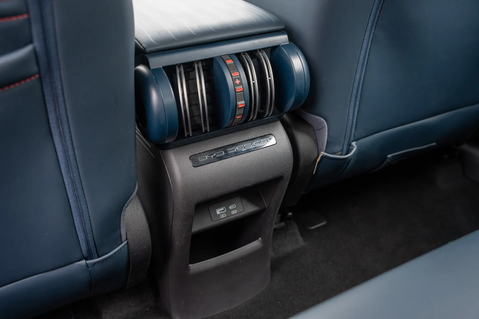 BYD Atto 3 60.48 kWh Design 26