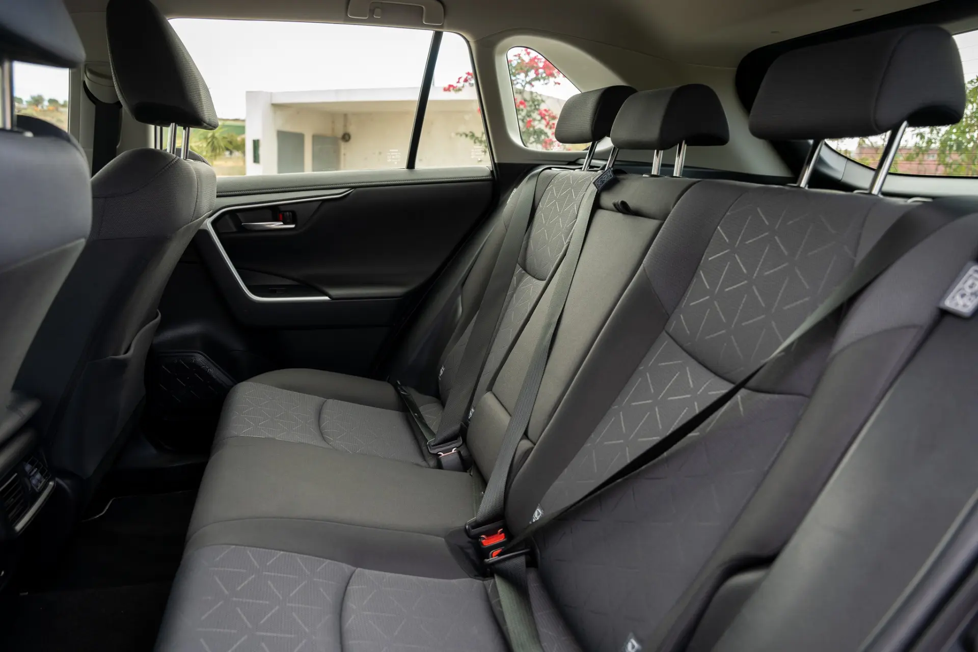Toyota RAV4 2.5 HDF Comfort 22