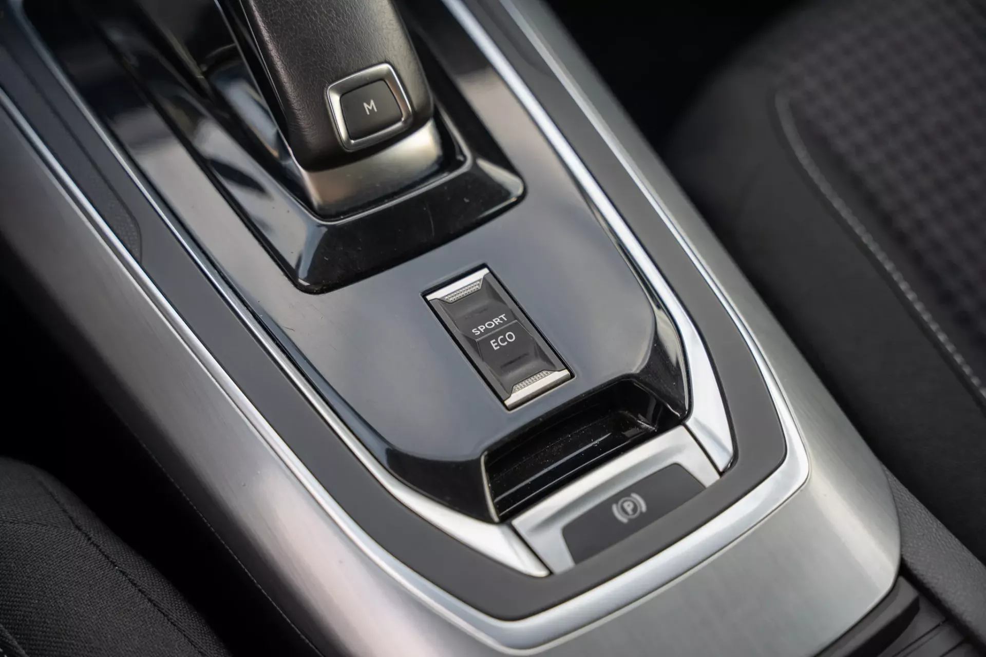 Peugeot 308 SW 1.5 BlueHDi Active EAT8 16