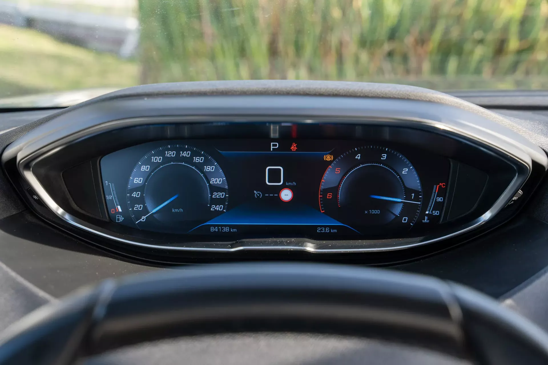 Peugeot 3008 1.5 BlueHDi Allure Pack EAT8 10