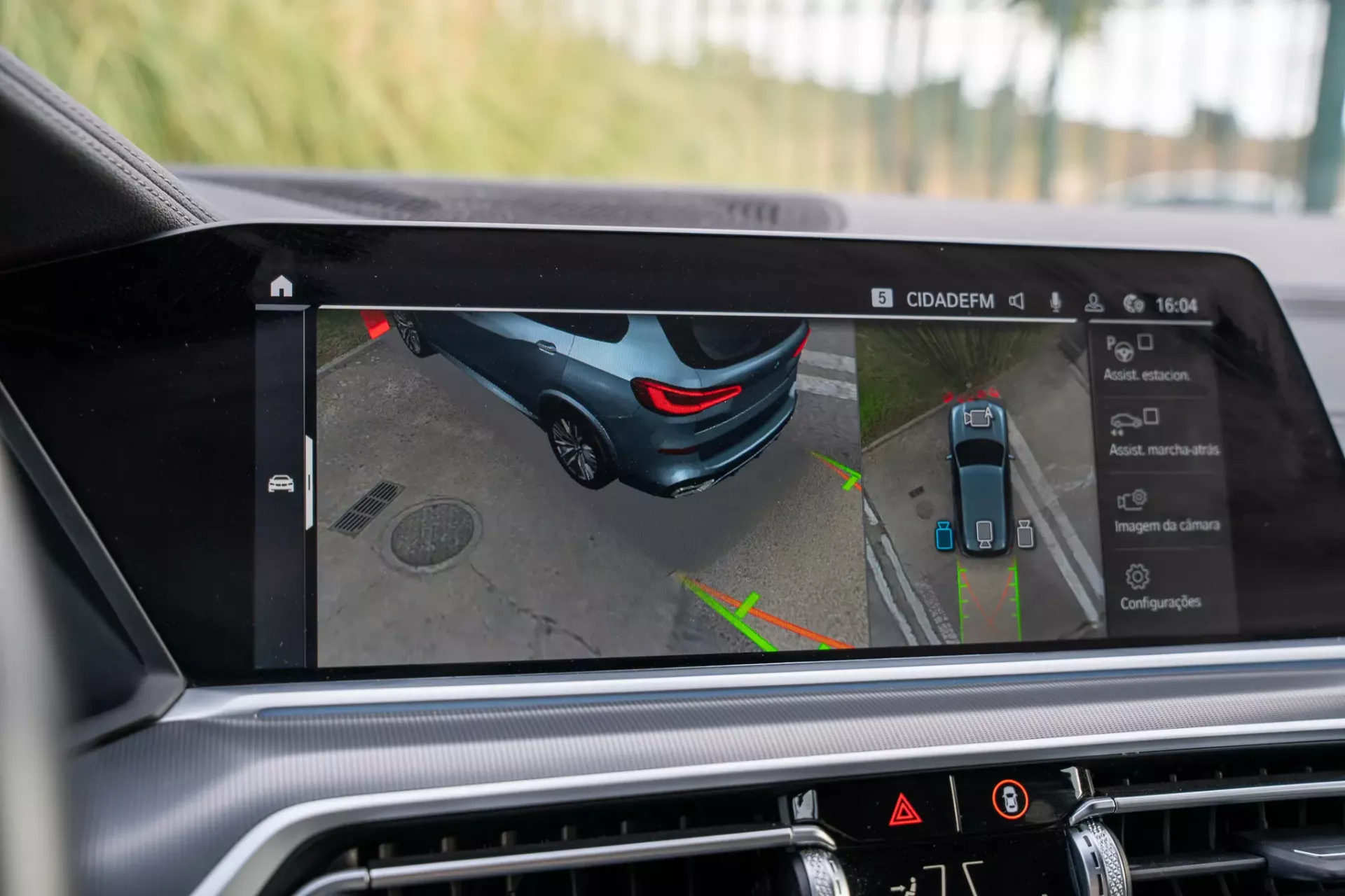 BMW X5 45 e xDrive Pack M 28