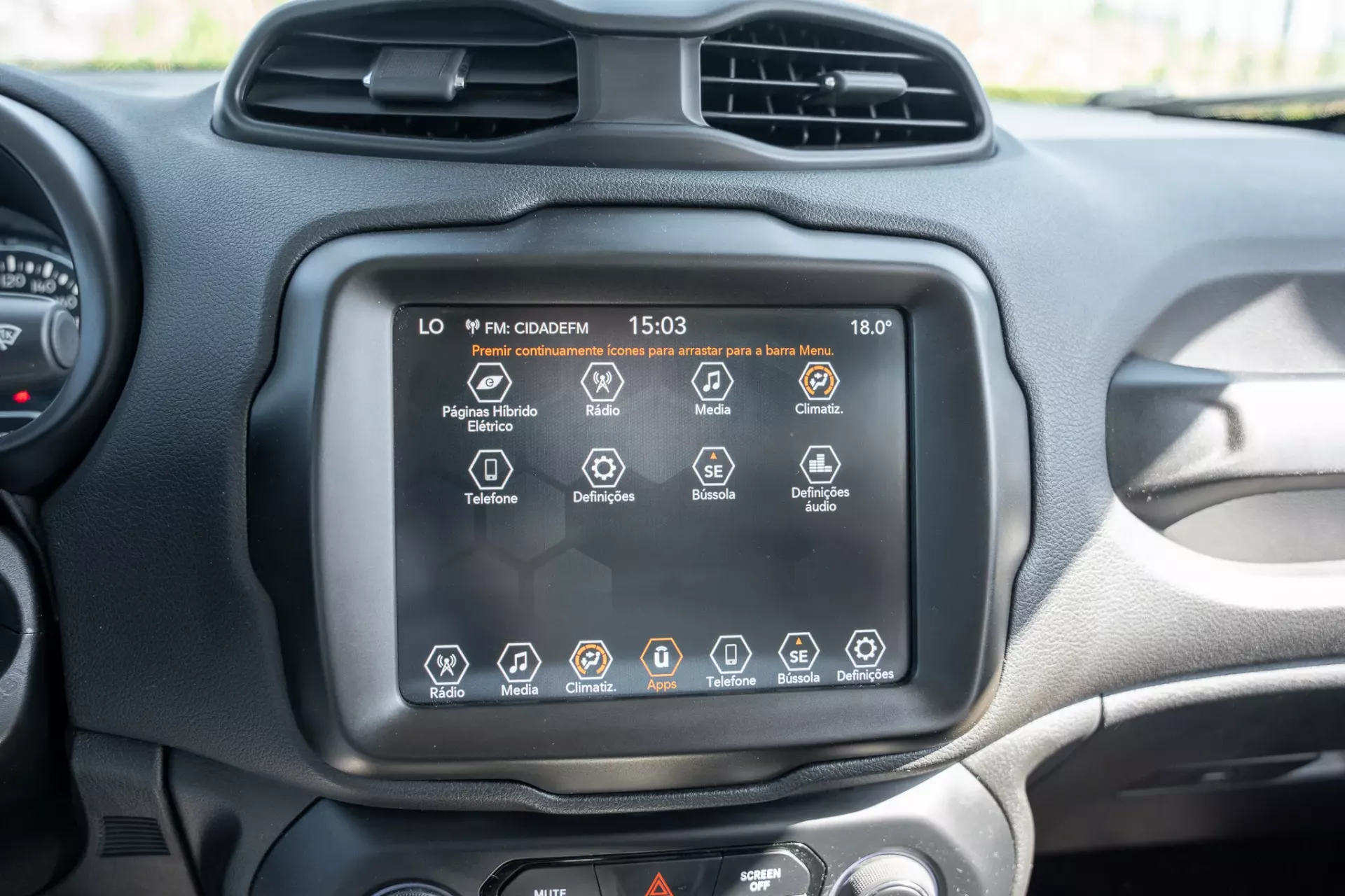 Jeep Renegade 1.5 TG e-Hybrid Longitude DCT 11