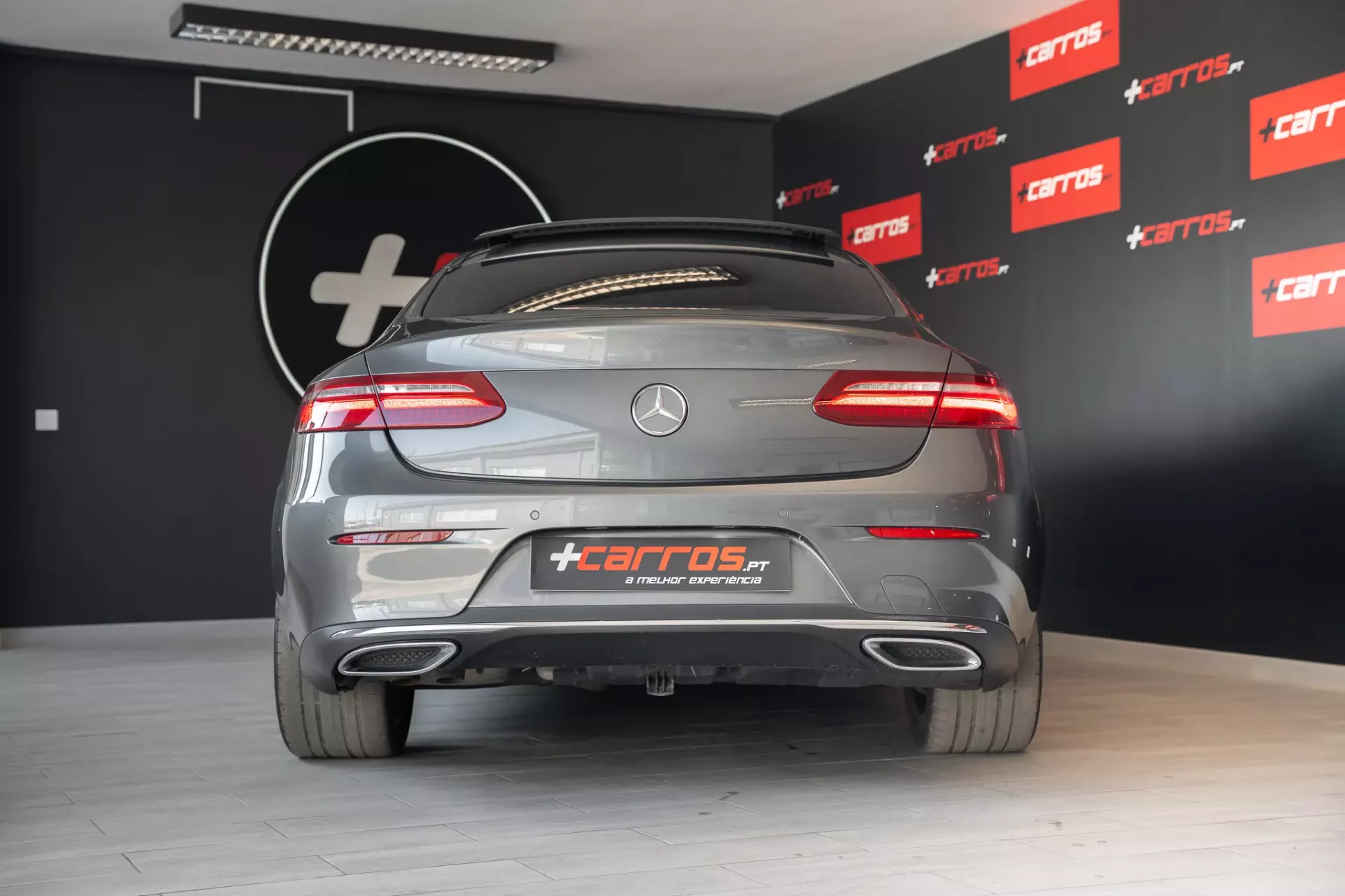 Mercedes-Benz E 220 d AMG Line Aut. 3