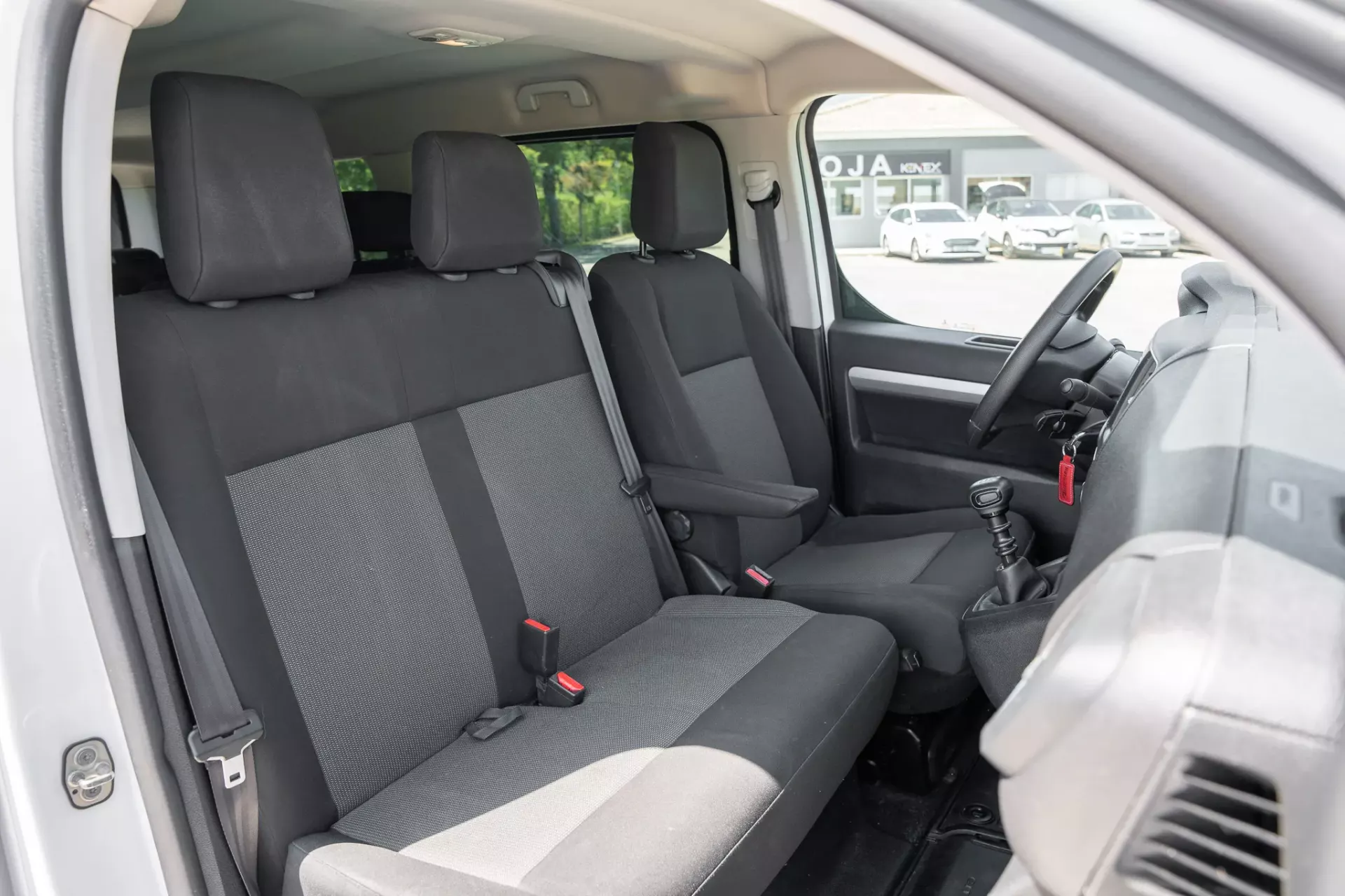 Citroën Spacetourer 1.5 BlueHDi XL Feel 12