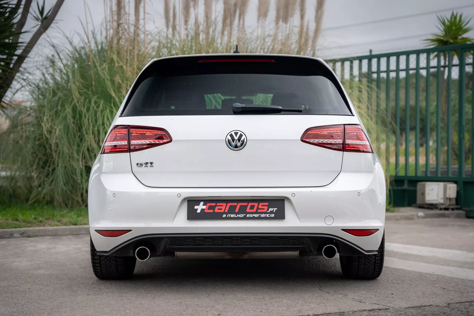 Volkswagen Golf 2.0 TSi GTI EDITION 35 DSG 4