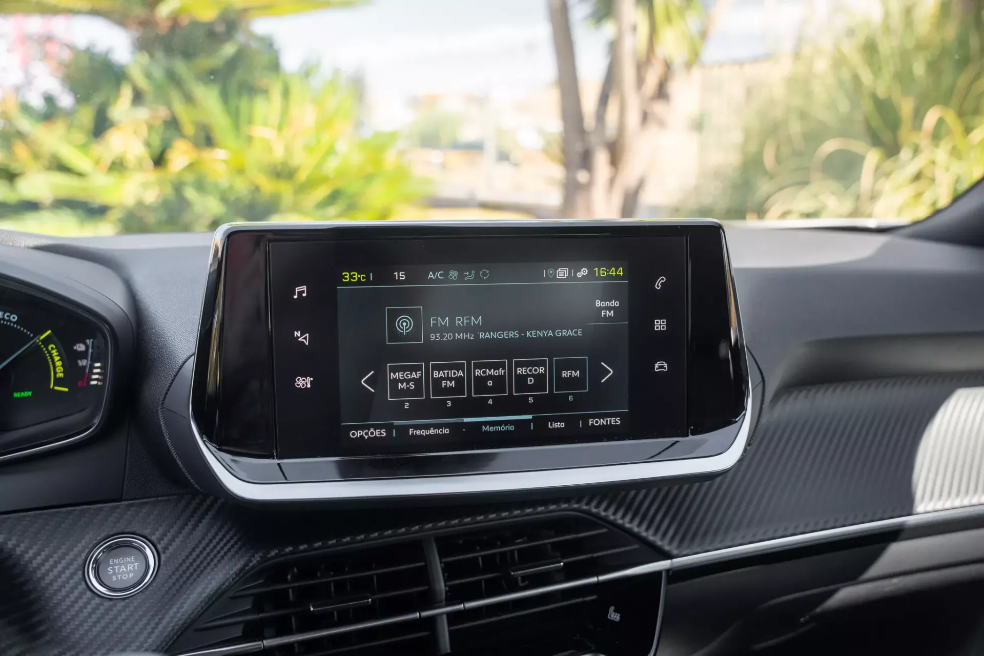 Peugeot e-2008 50 kWh Allure Pack 14