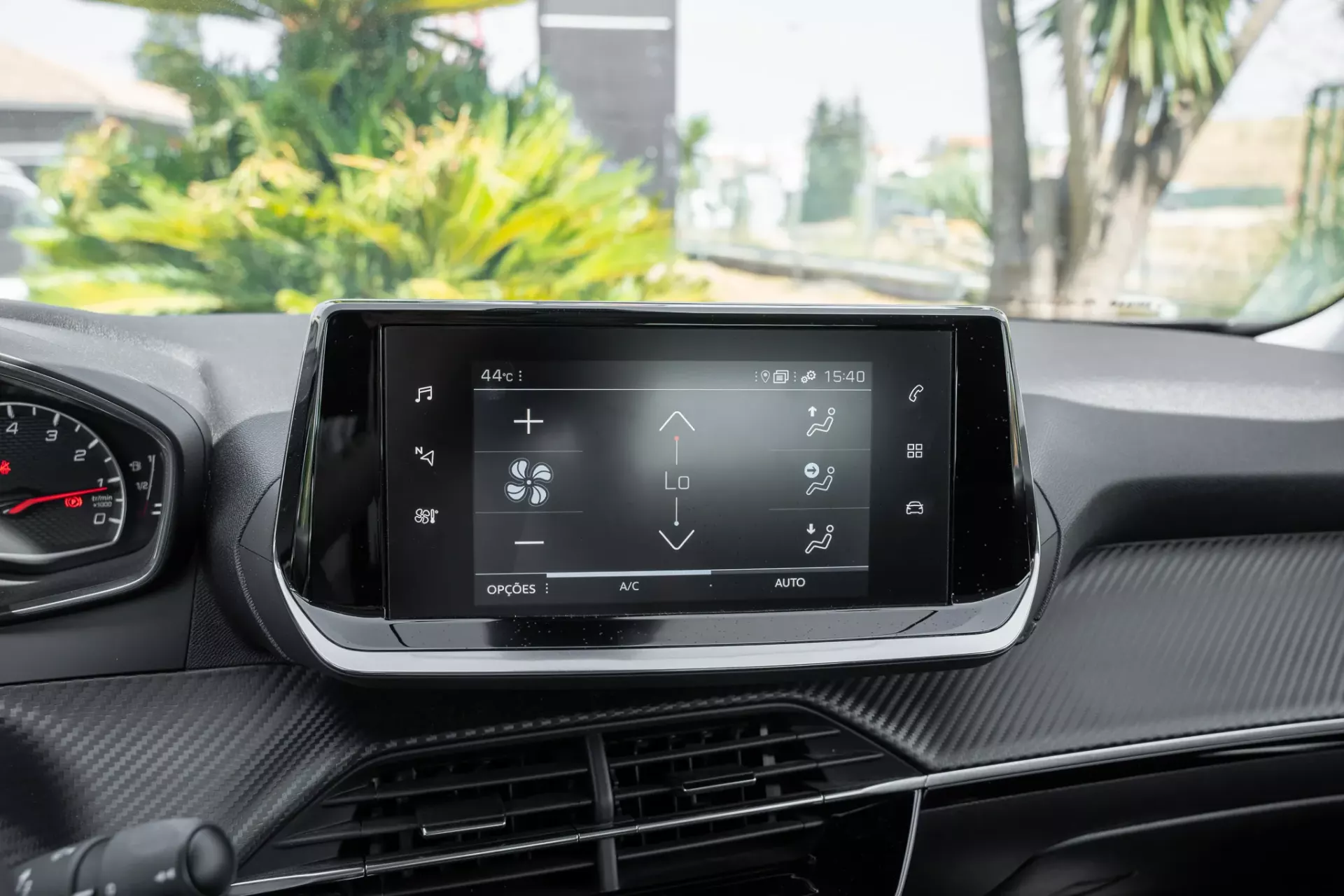 Peugeot 2008 1.5 BlueHDi Active Pack 13