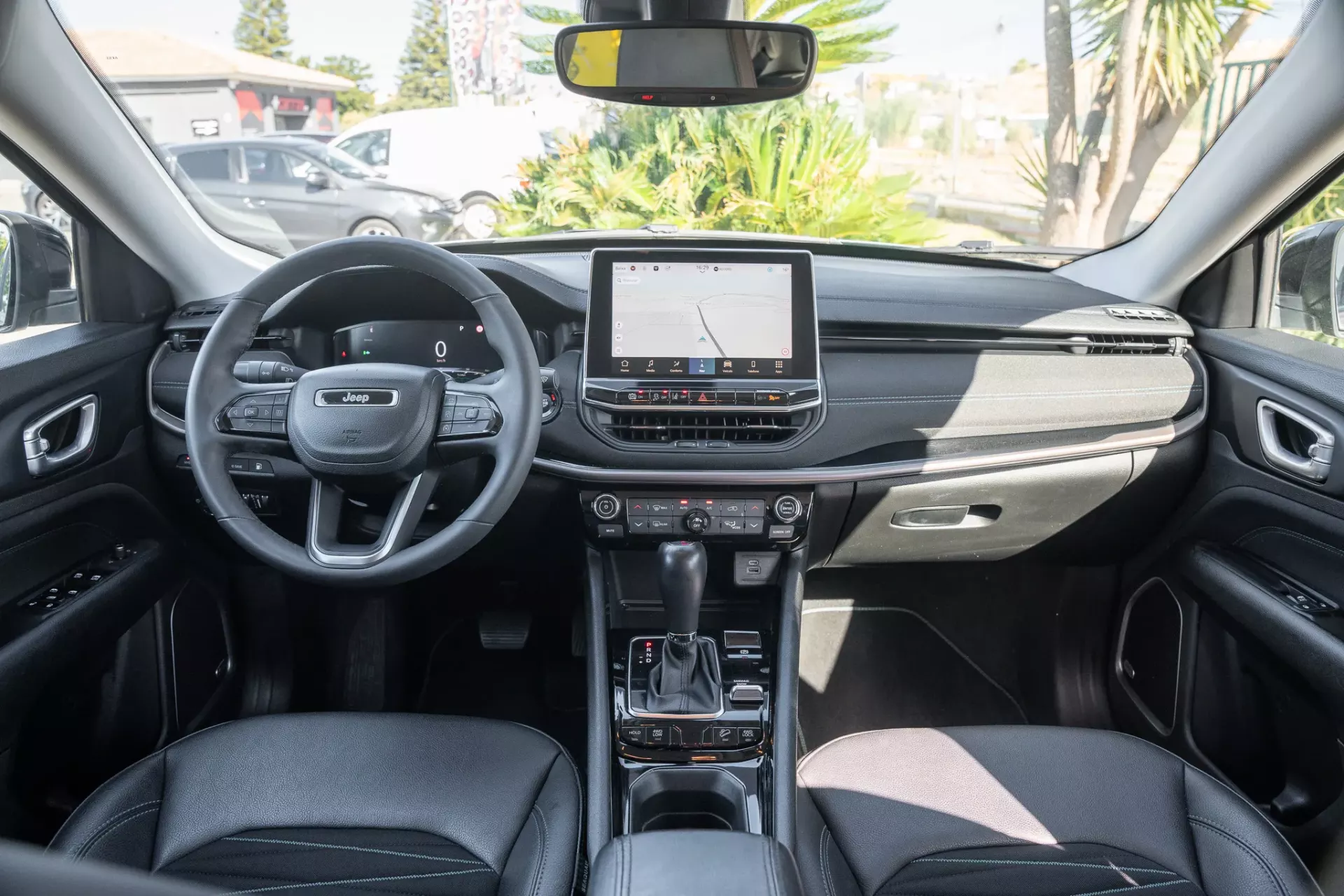 Jeep Compass 1.3 TG 4Xe Upland 8