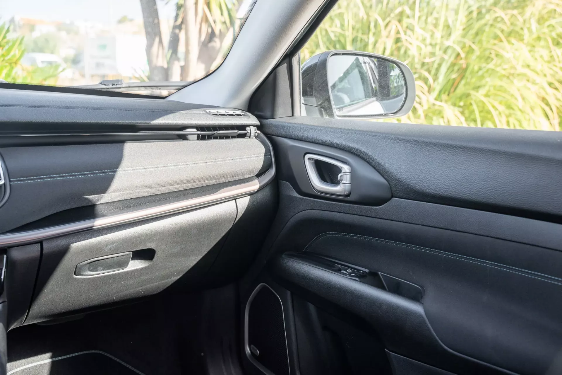 Jeep Compass 1.3 TG 4Xe Upland 25