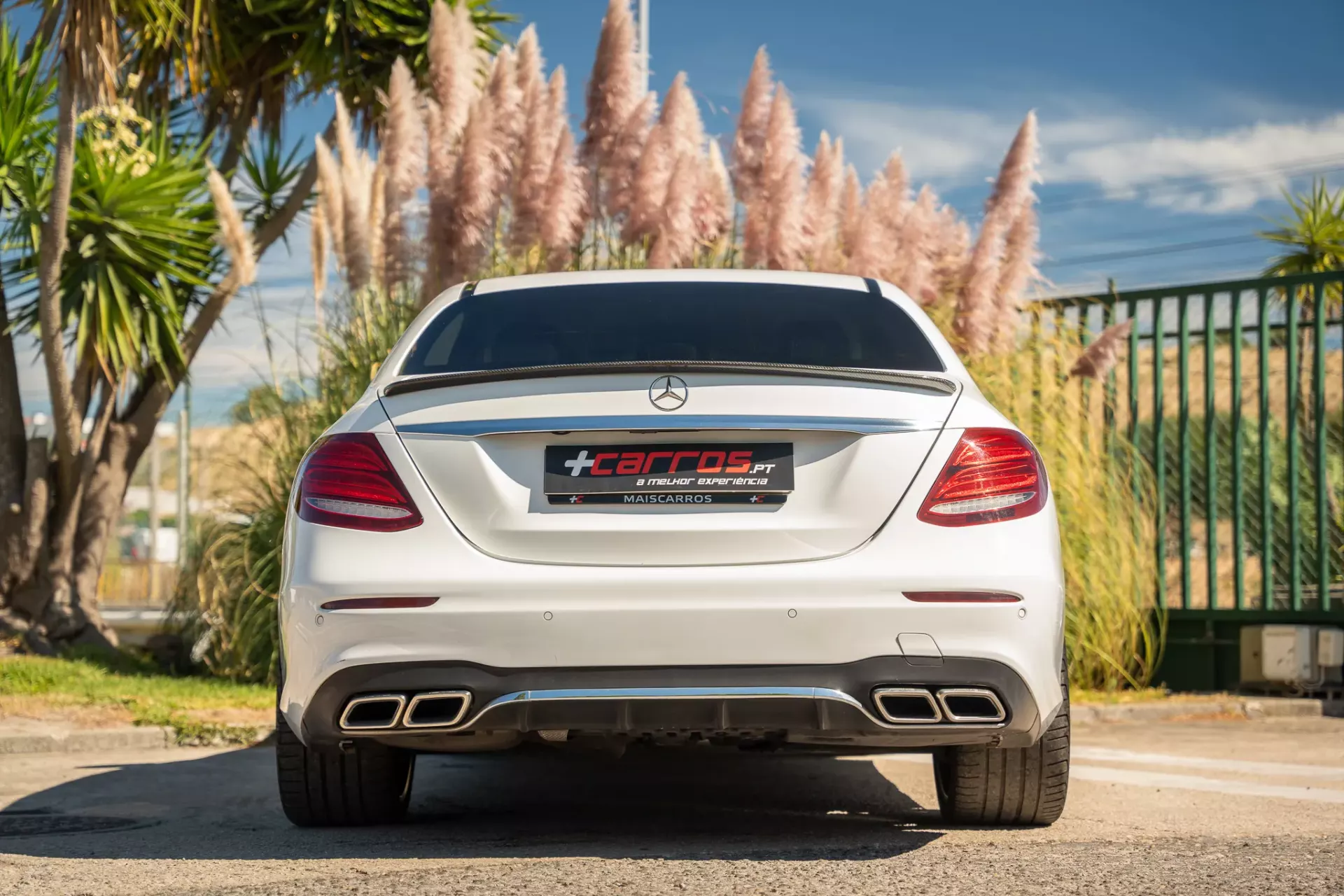 Mercedes-Benz E 220 d AMG 5