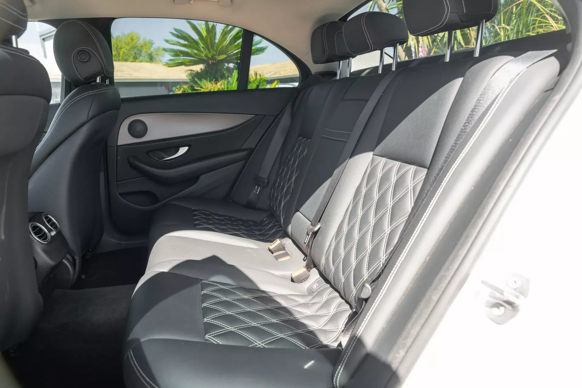 Mercedes-Benz E 220 d AMG 21