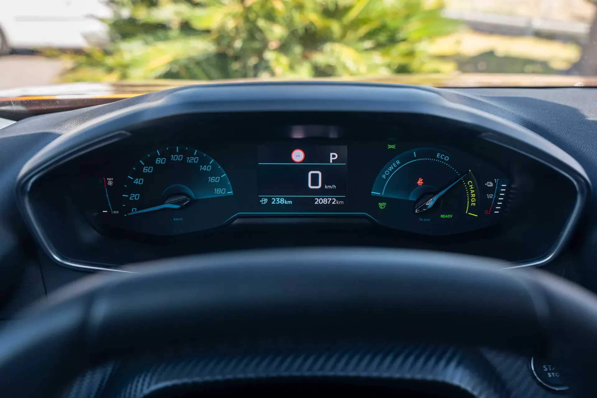 Peugeot e-2008 50 kWh Active Pack 9