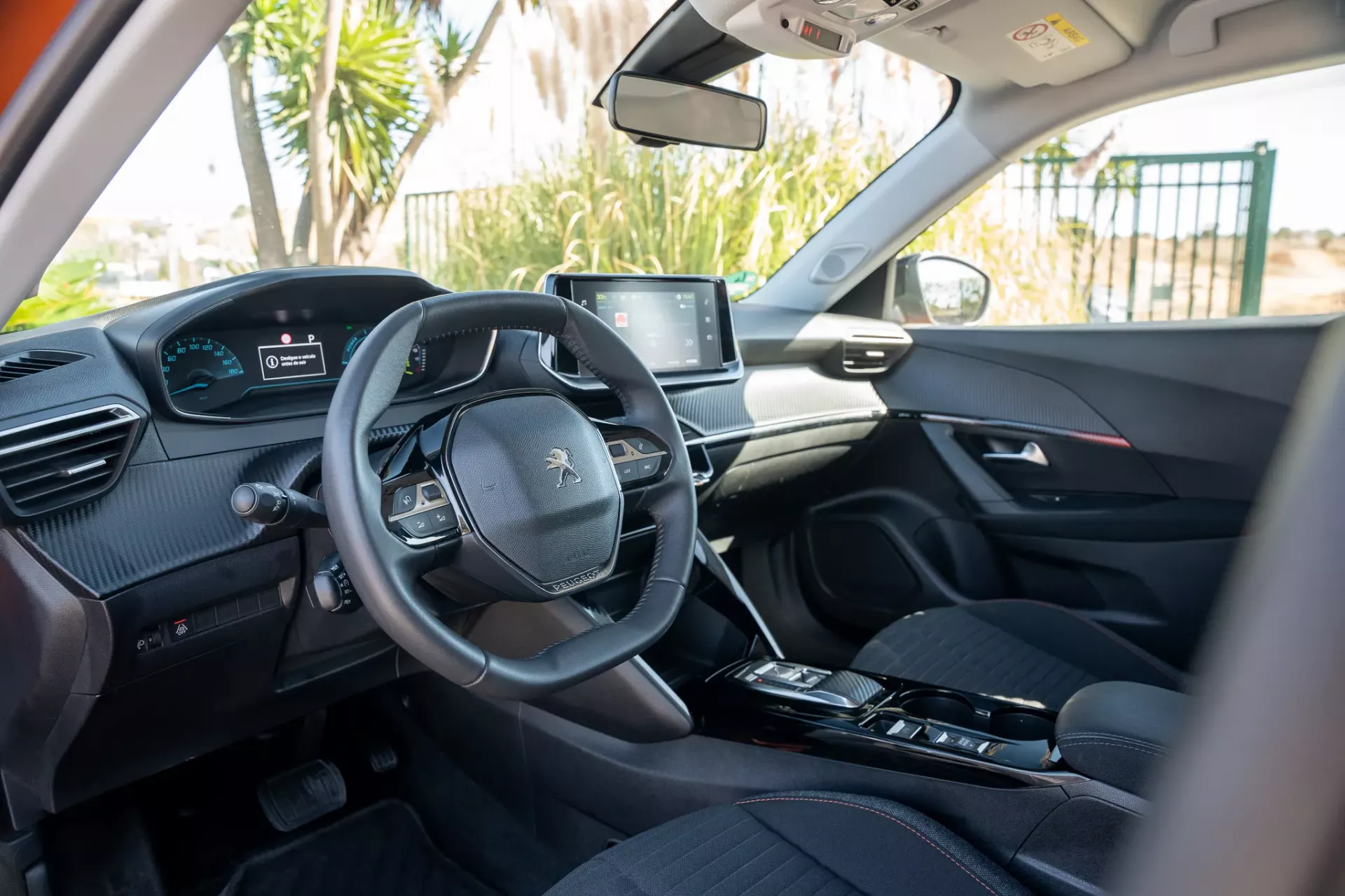 Peugeot e-2008 50 kWh Active Pack 16