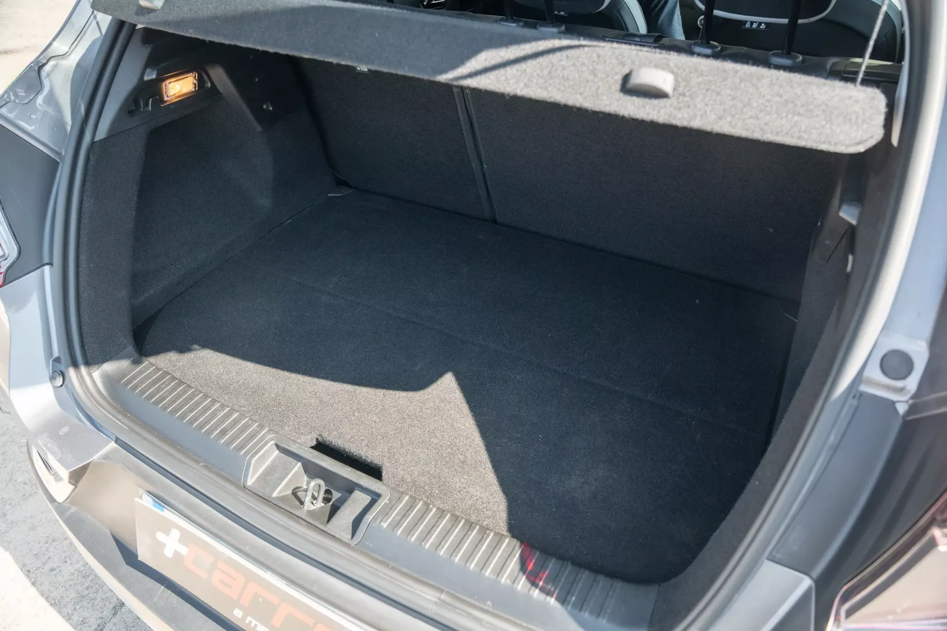 Renault Captur 1.6 E-Tech Plug-In Intens 18