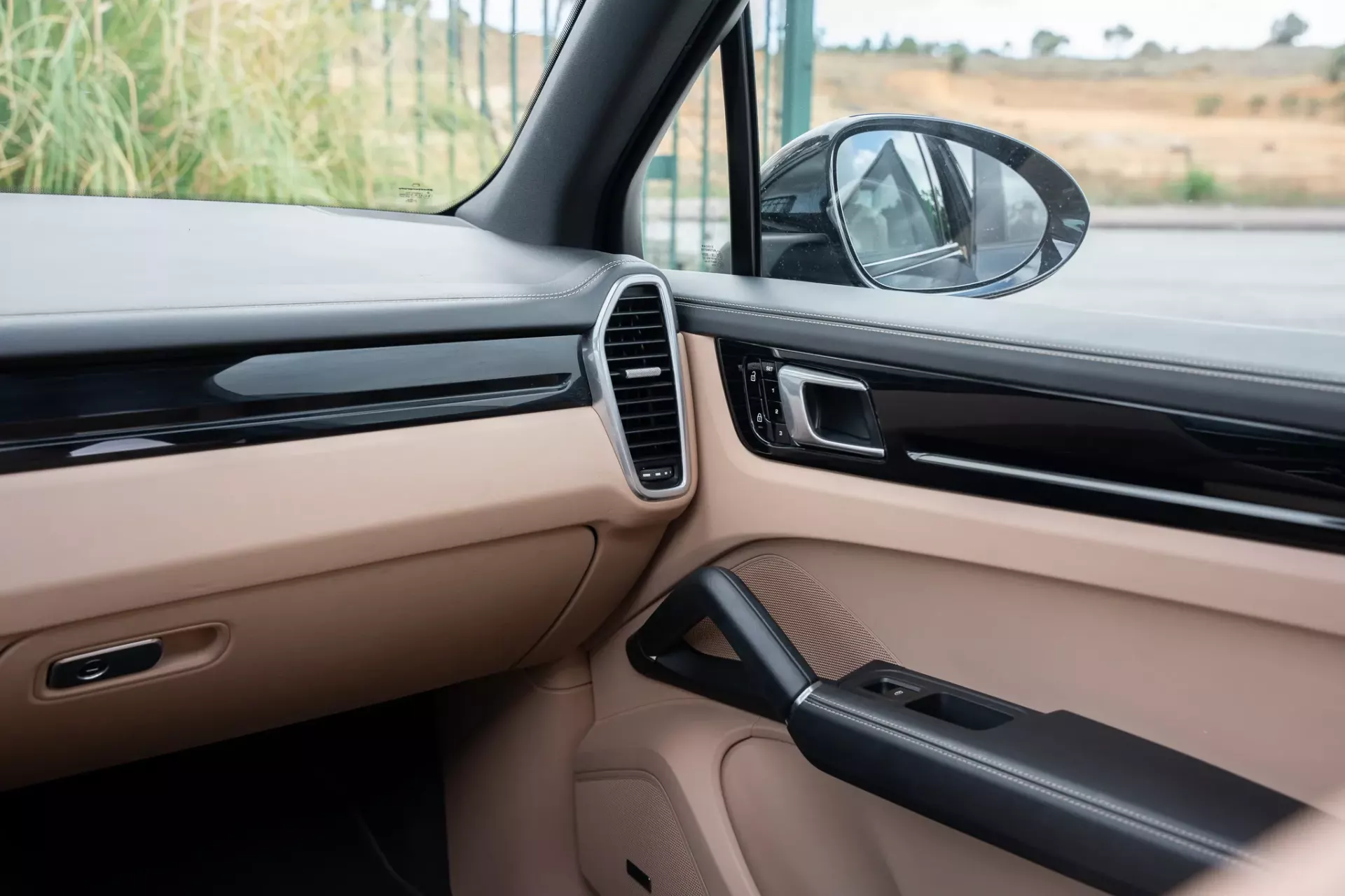 Porsche Cayenne E-Hybrid Platinum Edition 21