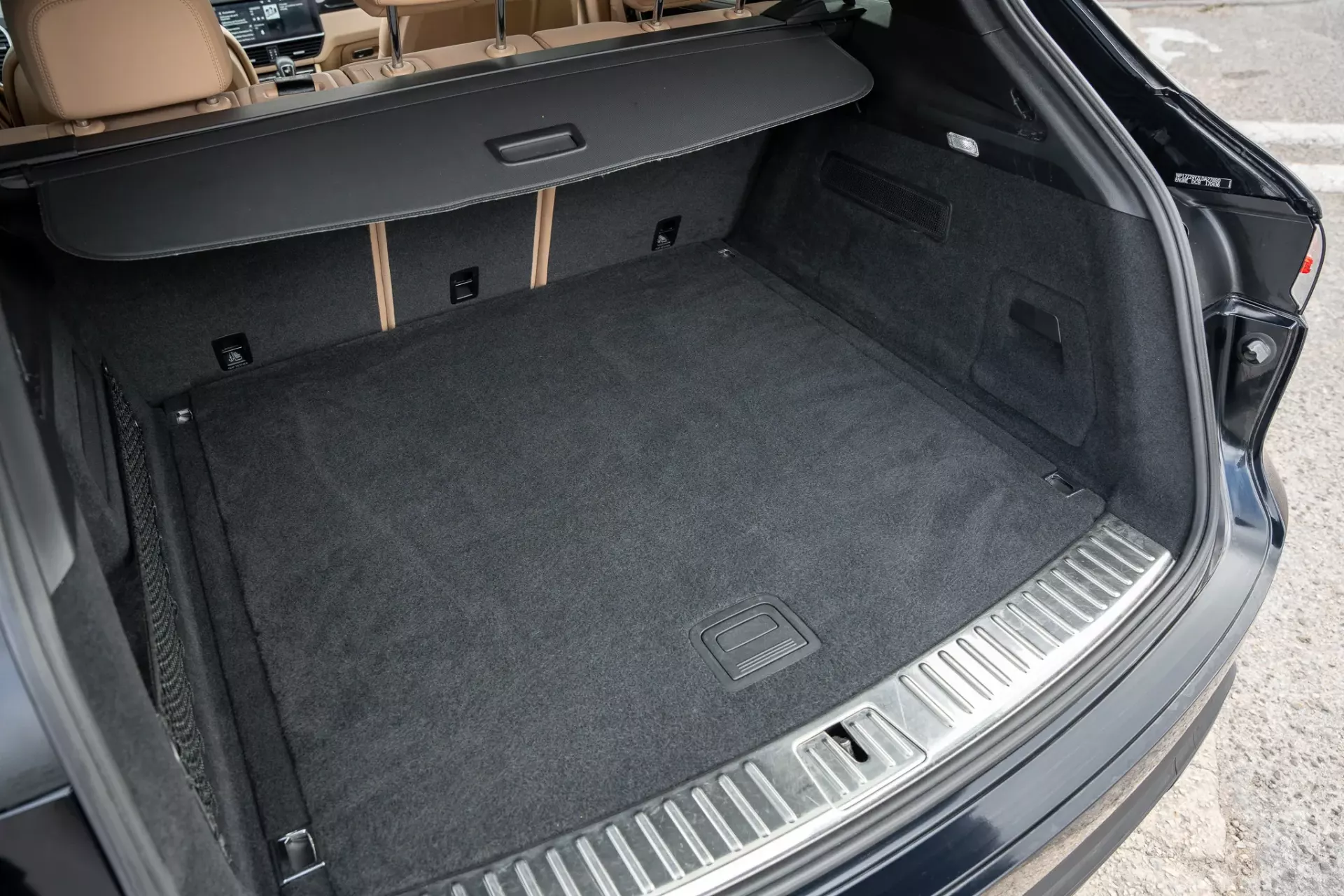 Porsche Cayenne E-Hybrid Platinum Edition 28