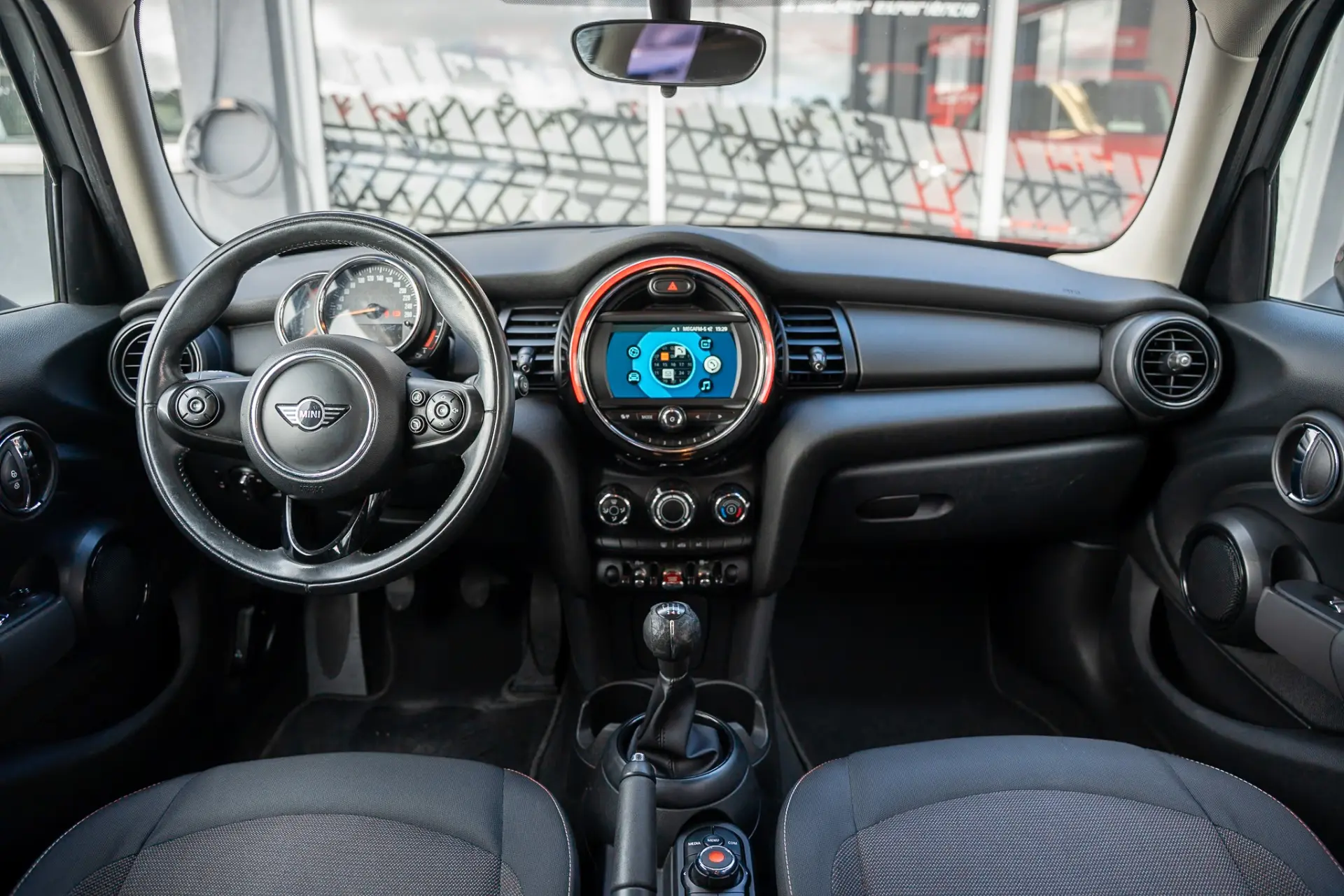 MINI 5 Portas One D 7