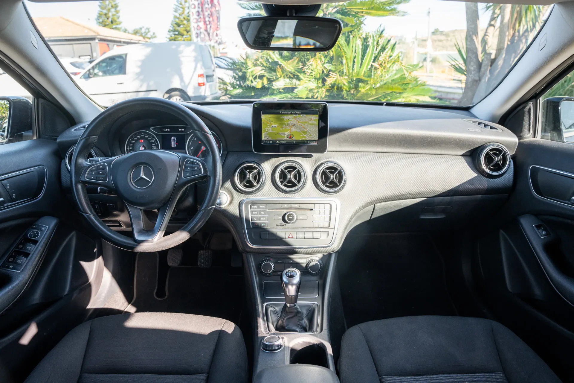 Mercedes-Benz A 180 d Fleet Pack Urban 6