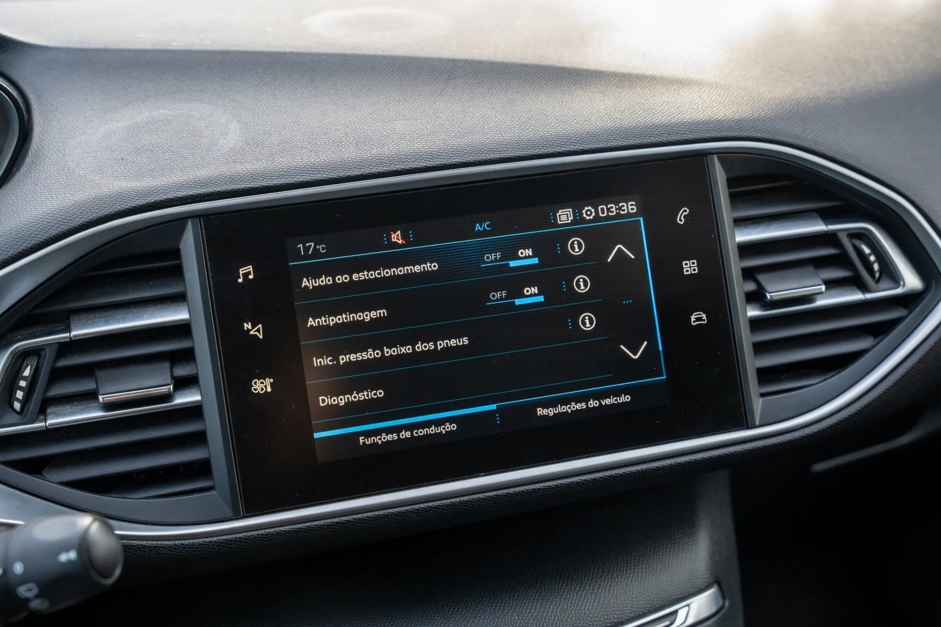 Peugeot 308 SW 1.5 BlueHDi Active EAT8 9