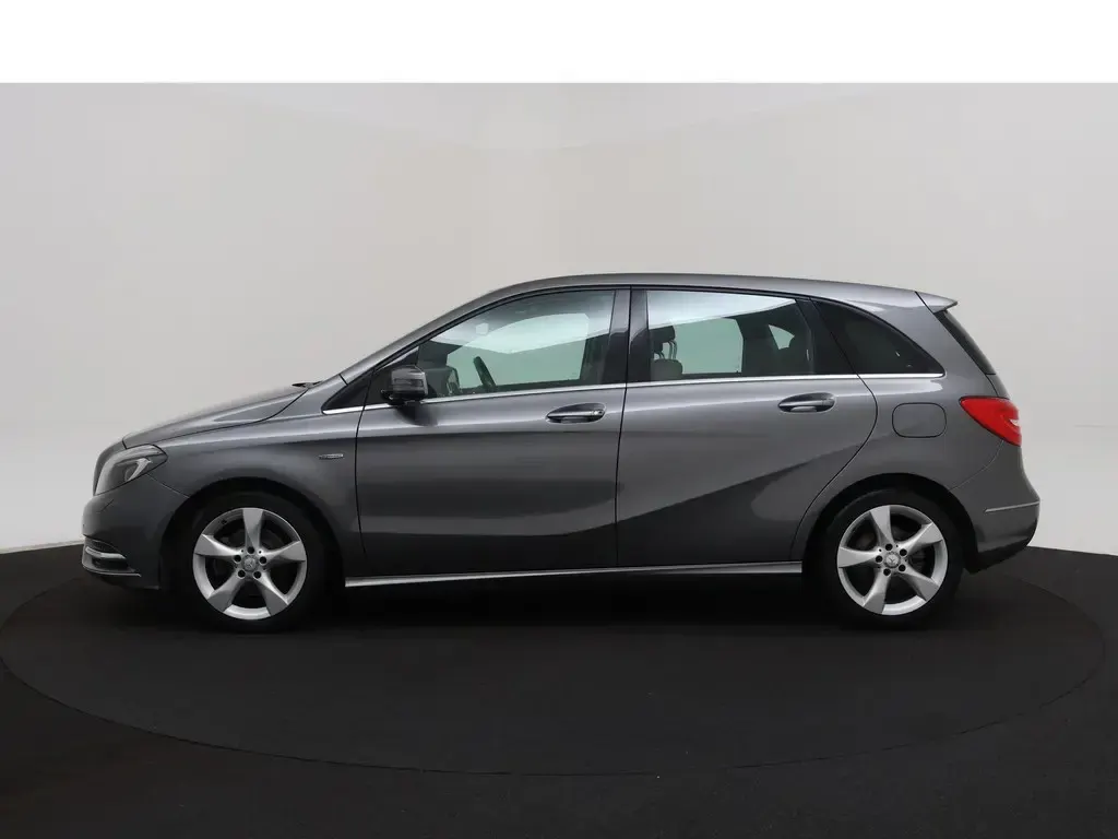 Mercedes-Benz B 180 CDI BlueEFFICIENCY Aut. 3