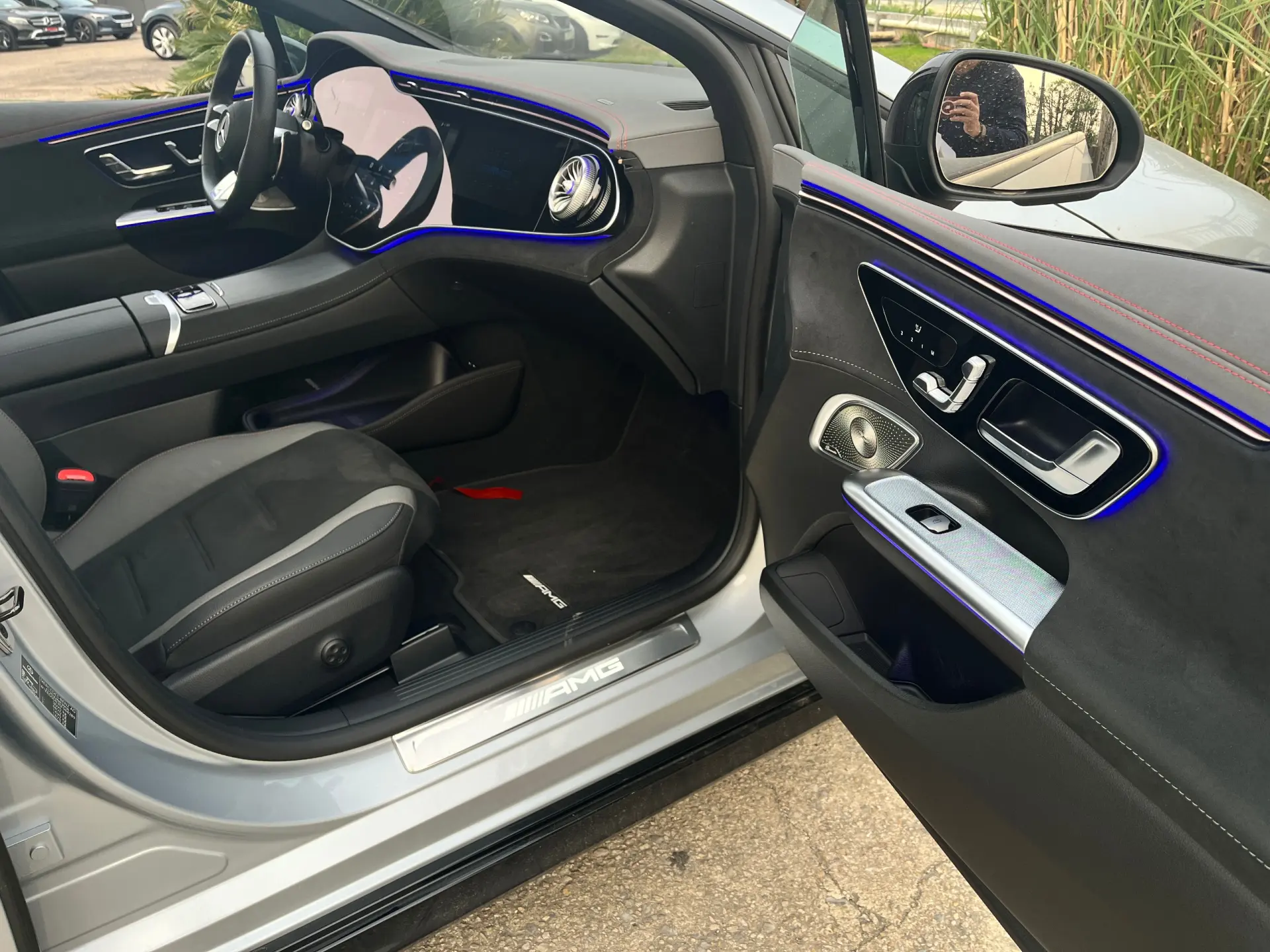 Mercedes-Benz EQE 53 AMG 4Matic + 12