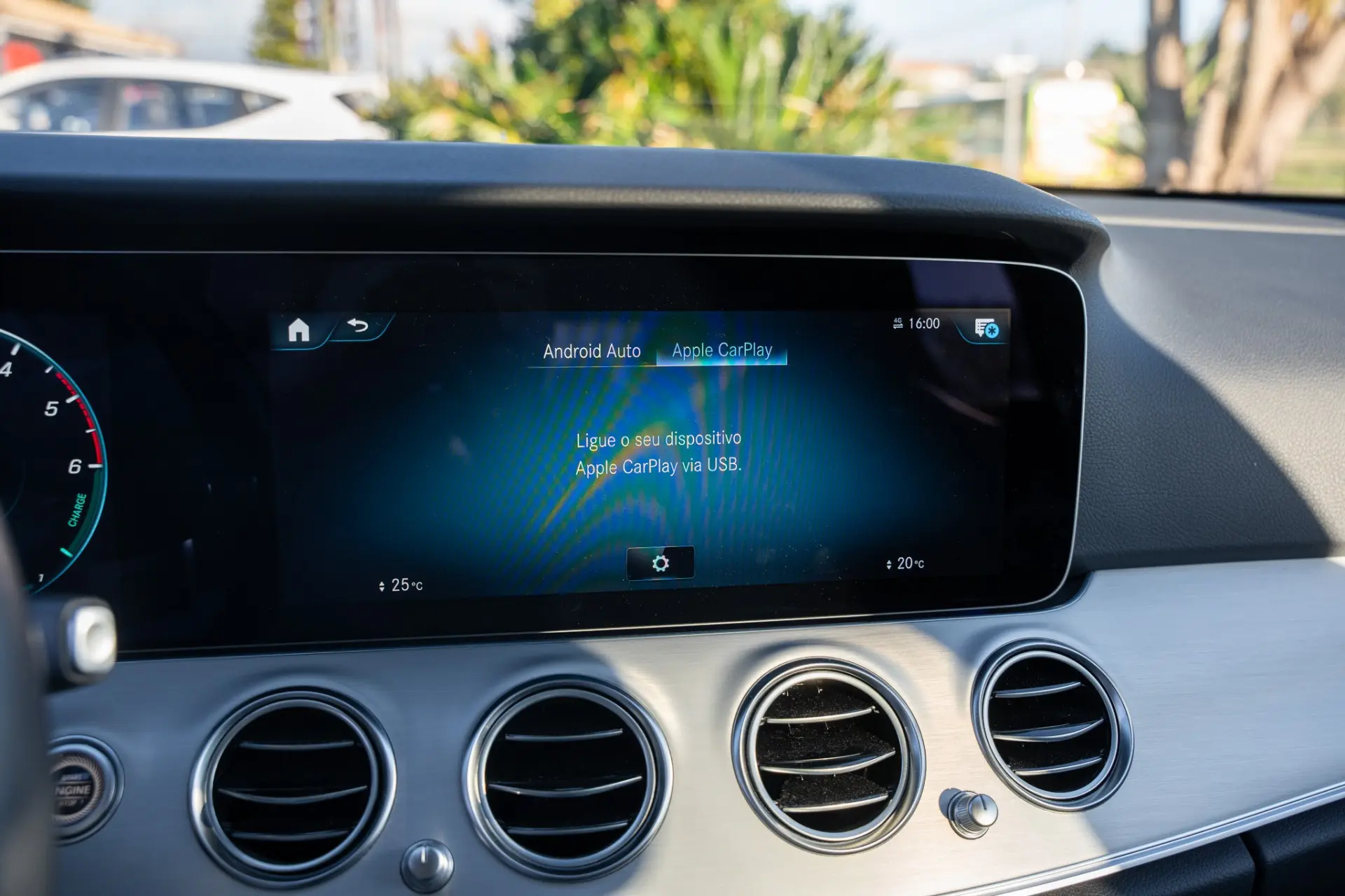 Mercedes-Benz E 300 de Avantgarde 4Matic 16