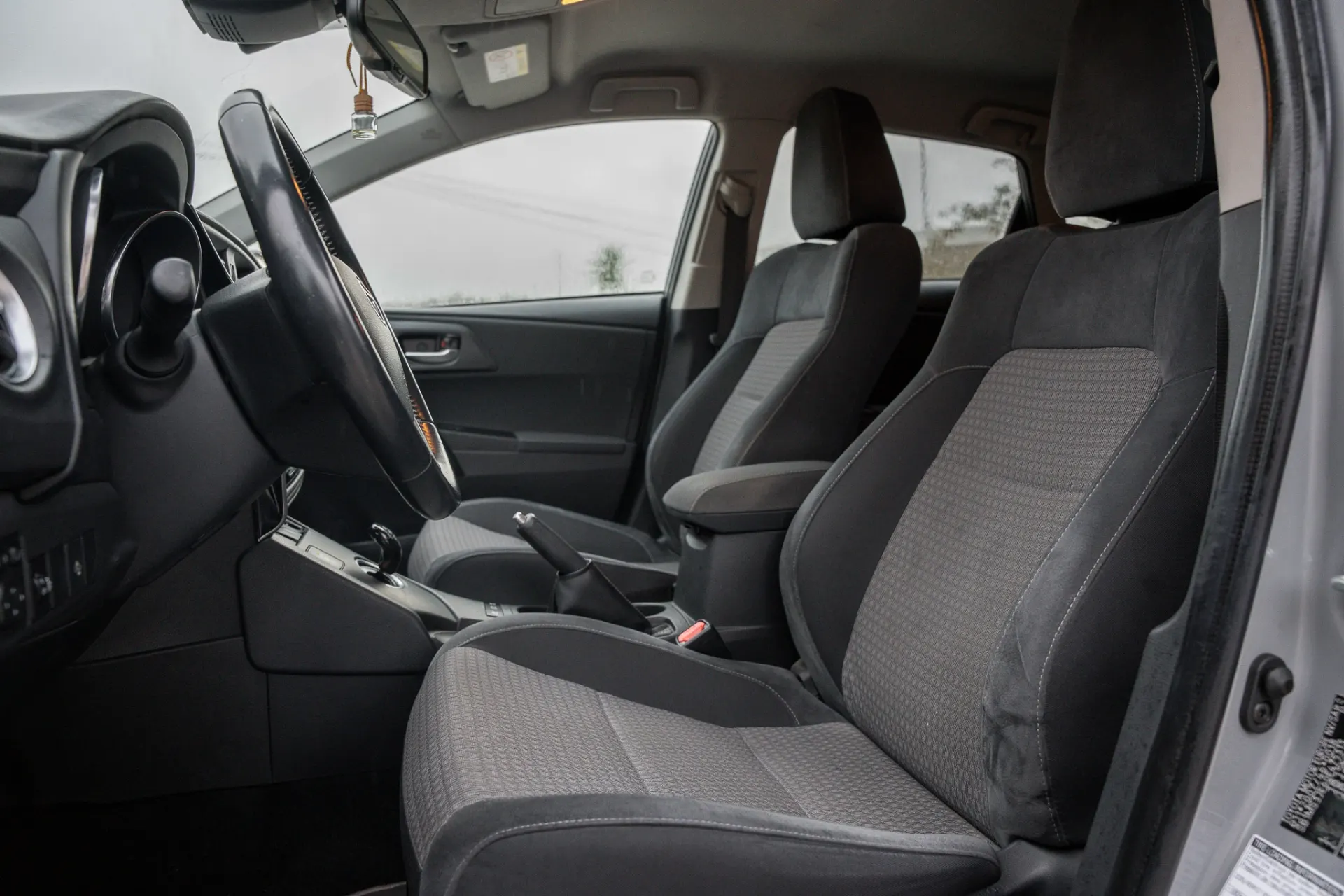 Toyota Auris 1.8 HSD Active 16