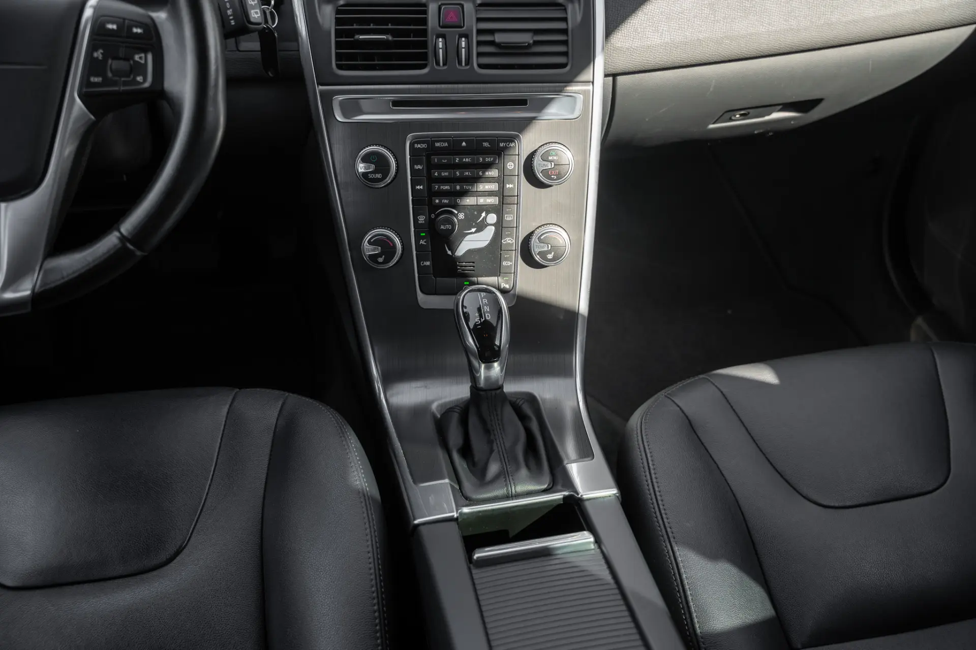 Volvo XC 60 2.0 D4 Volvo Ocean Race Geartronic 14