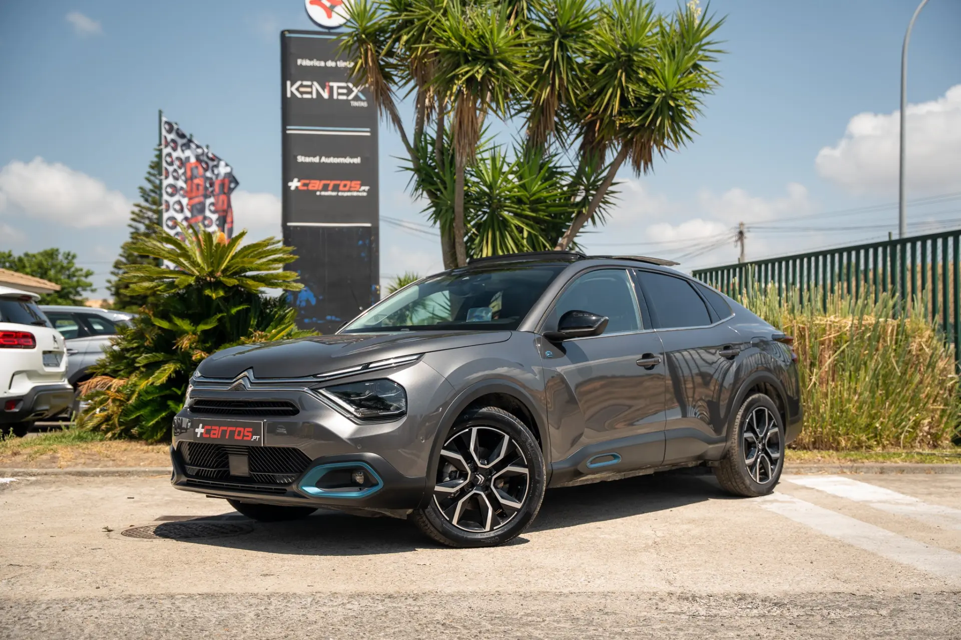 Citroen e-C4 X Shine 2