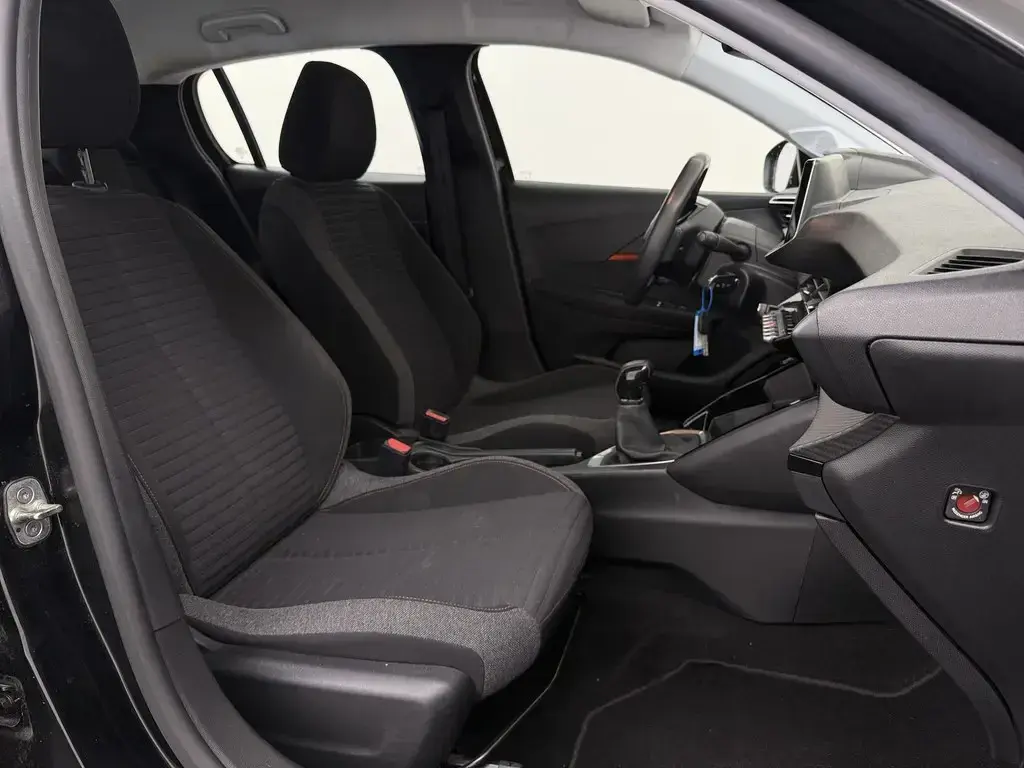 Peugeot 208 1.2 PureTech Active 19