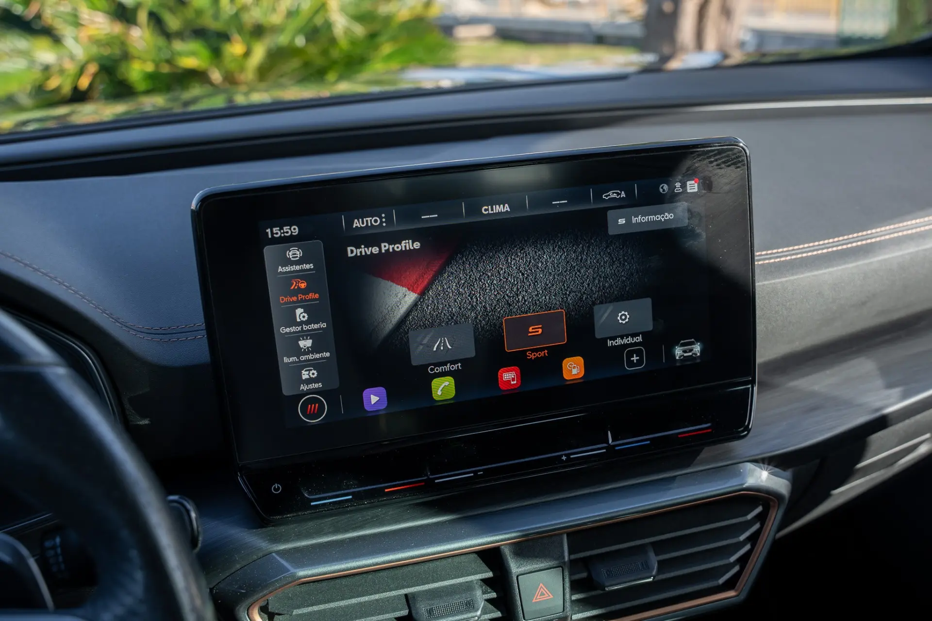 Cupra Formentor 1.4 e-Hybrid DSG 13