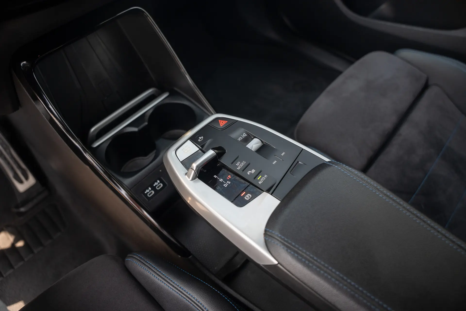 BMW 225xe Active Tourer e xDrive Pack Desportivo M 22