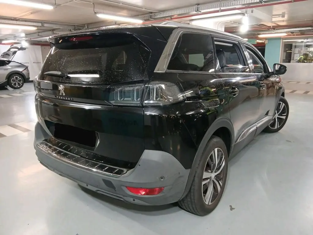 Peugeot 5008 1.5 BlueHDi Allure EAT8 4