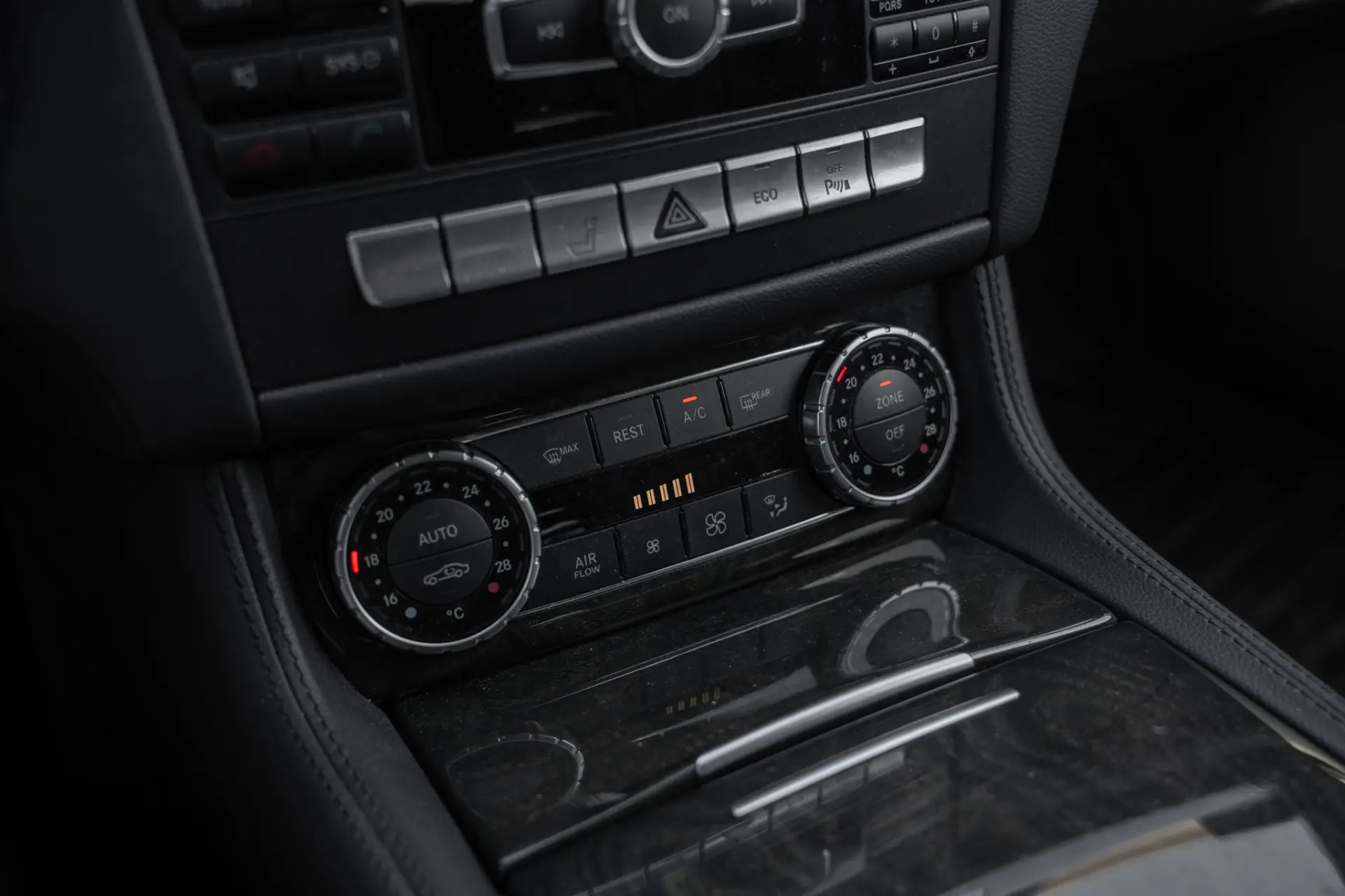Mercedes-Benz CLS 350 CDi BlueEfficiency Shooting Brake 17