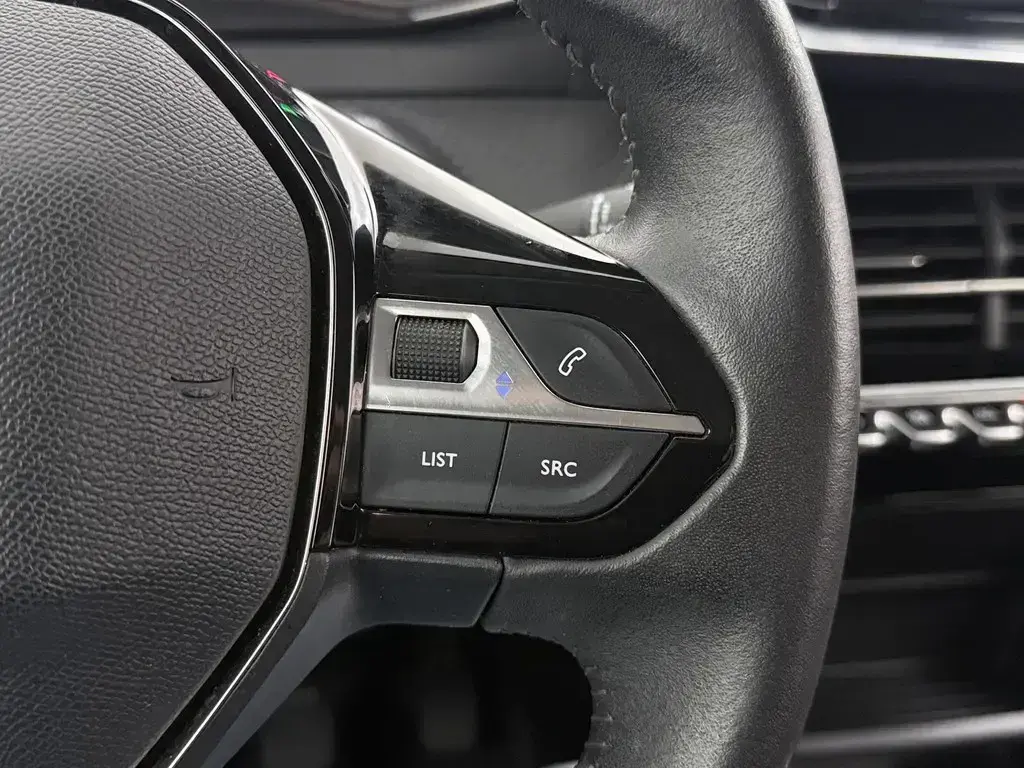 Peugeot 208 1.2 PureTech Active 11