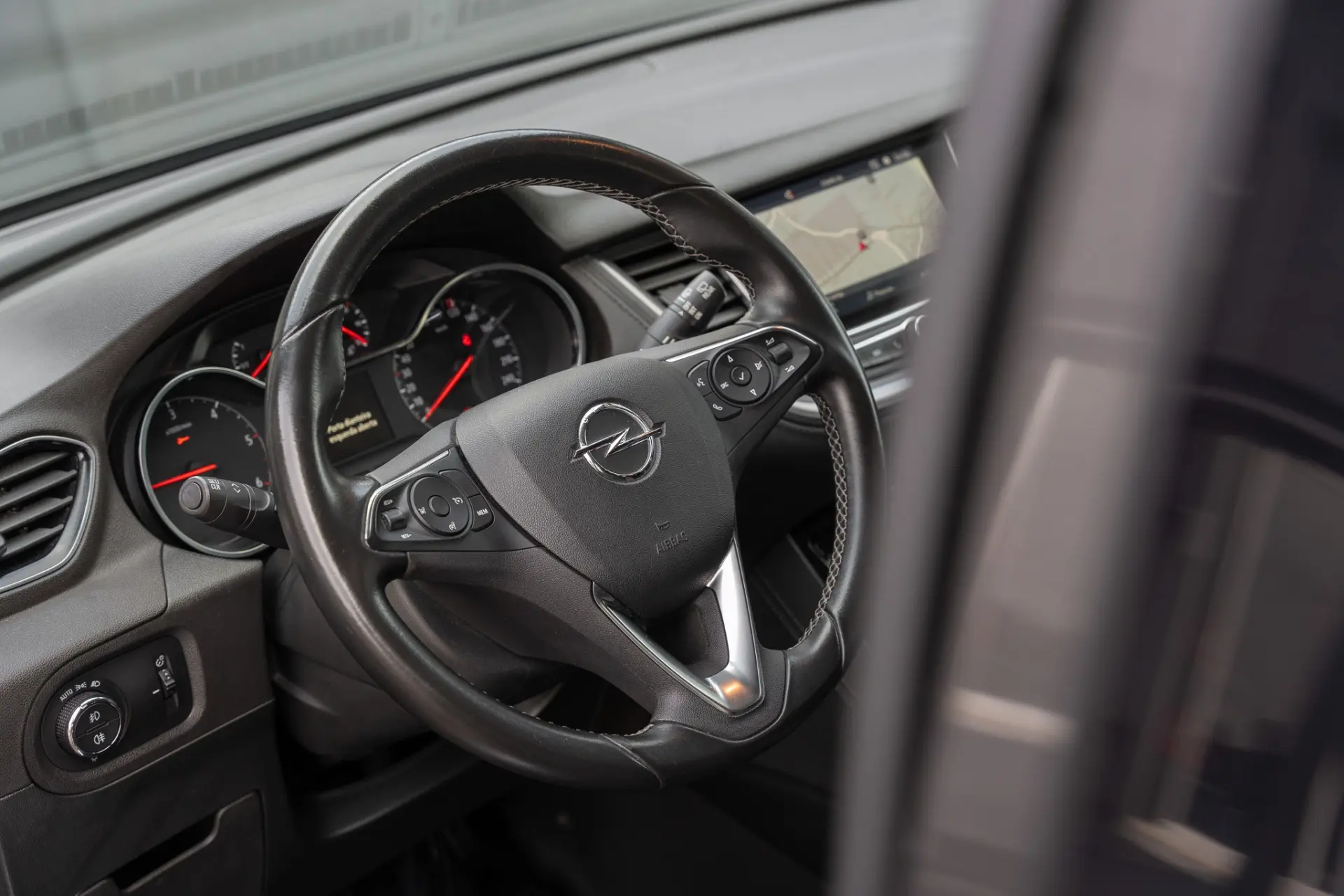 Opel Grandland X 1.6 D S&S Ultimate 22