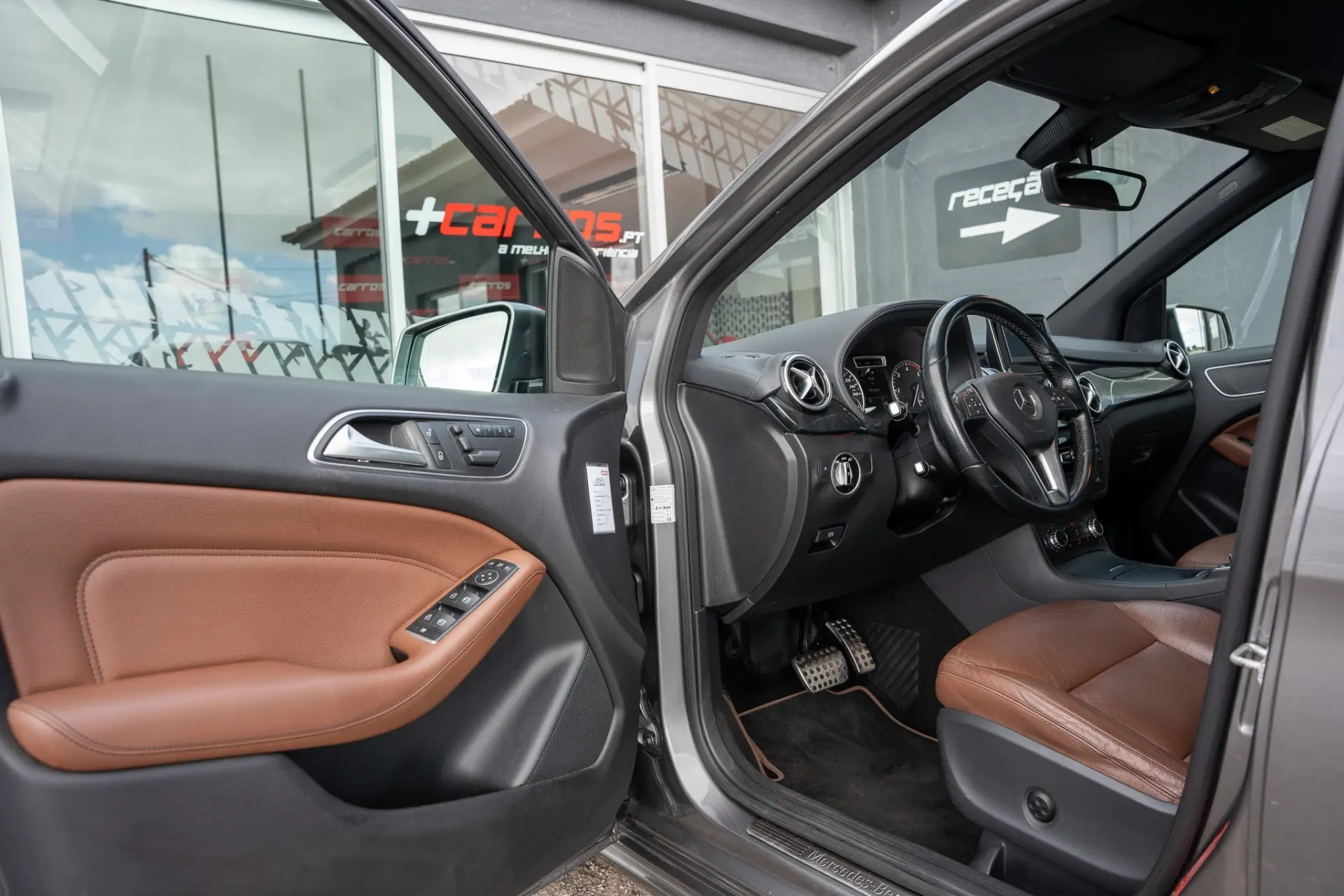 Mercedes-Benz B 180 CDI BlueEFFICIENCY Aut. 11